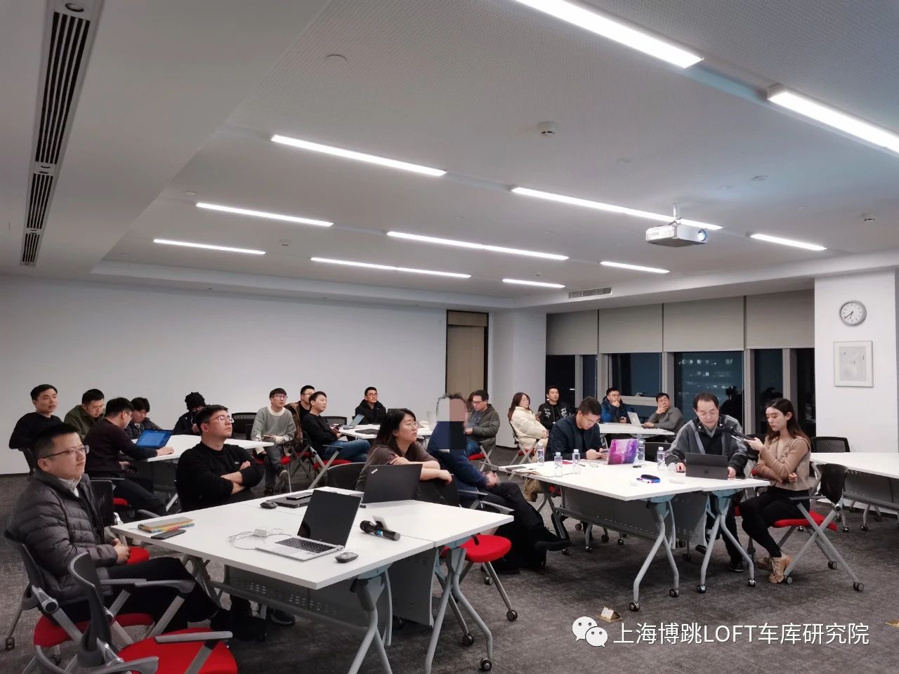 临汾杭州LOFT车库专题会